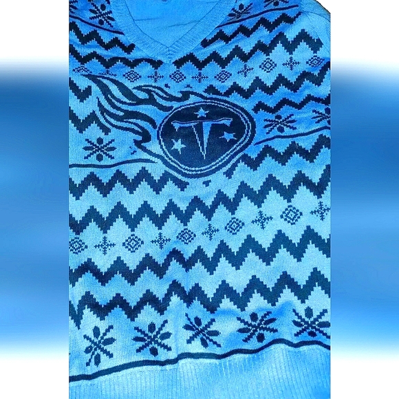 New FOCO NFL Tennessee Titans V-Neck Ugly X-mas Sweater! Blue. Women (M) - Picture 3 of 7